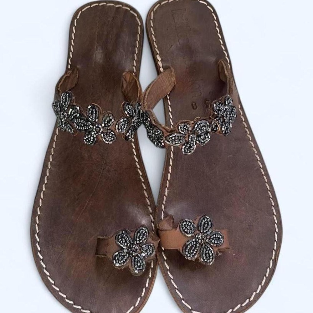 Gray flower beaded toe ring leather sandals size 8 by‎ Laidback London